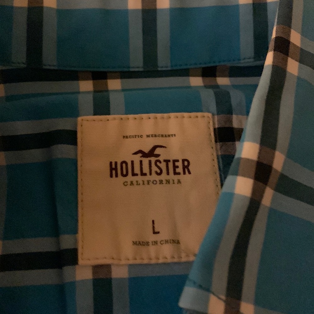 Hollister Bruno Mars long sleep button roll style shirt. Hawaii style